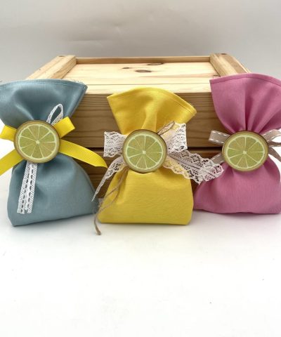 Μπομπονιέρες βάπτισης με λεμόνι