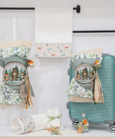 Σετ βάπτισης με βαλίτσα "Ζωάκια του Δάσους"