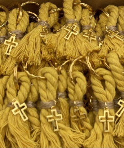 Μαρτυρικά βάπτισης με μακραμέ σχοινάκι